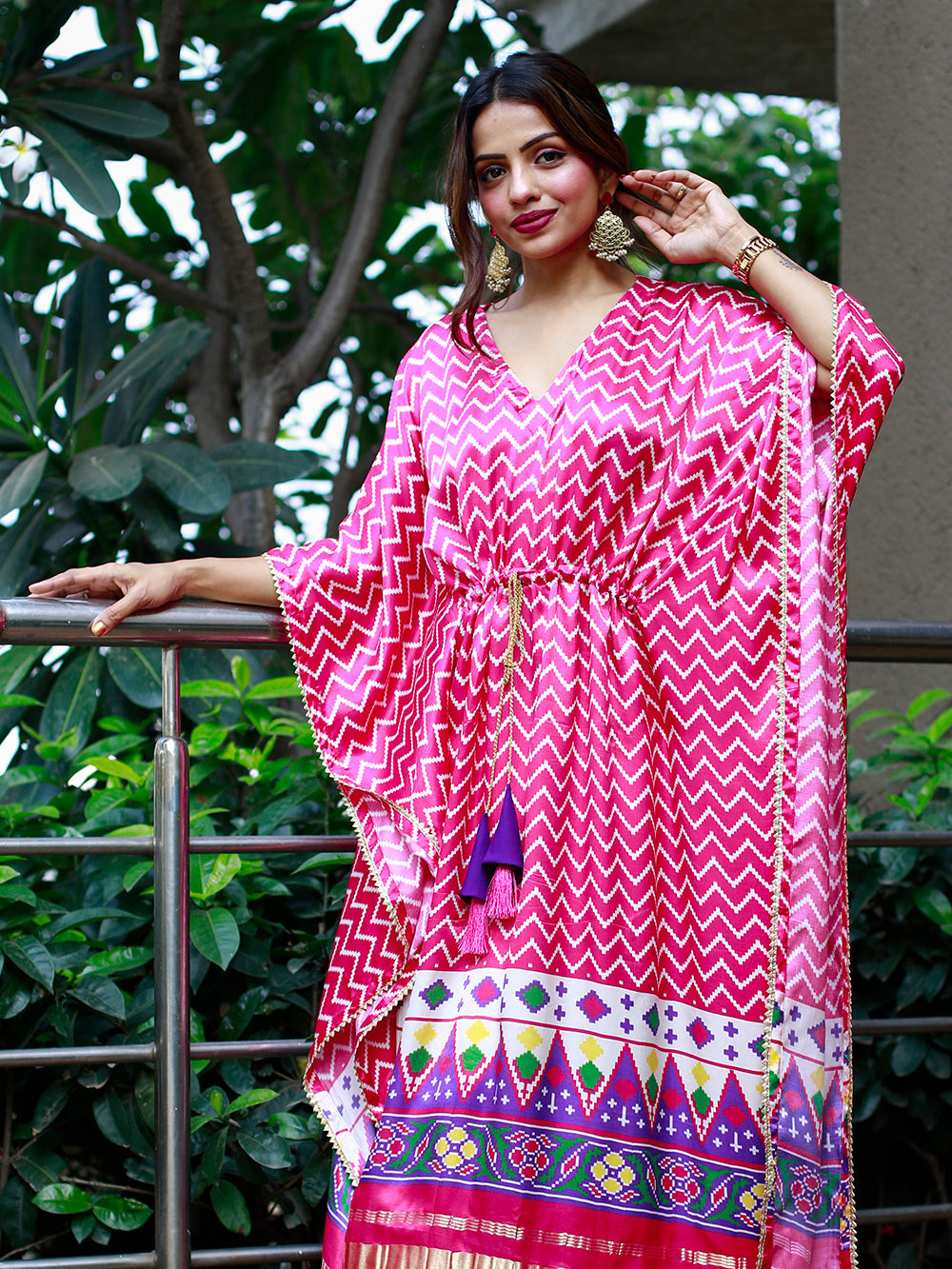 Pink & White Color Digital Print Pure Gaji Silk Kaftan