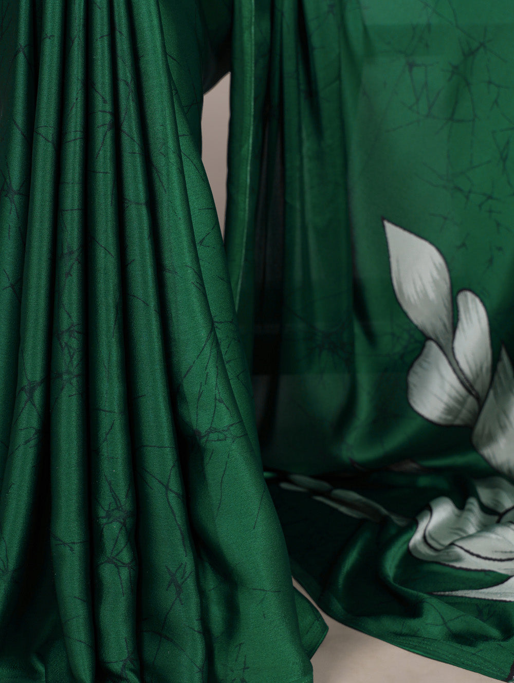 Elegant green saree for parties and weddings