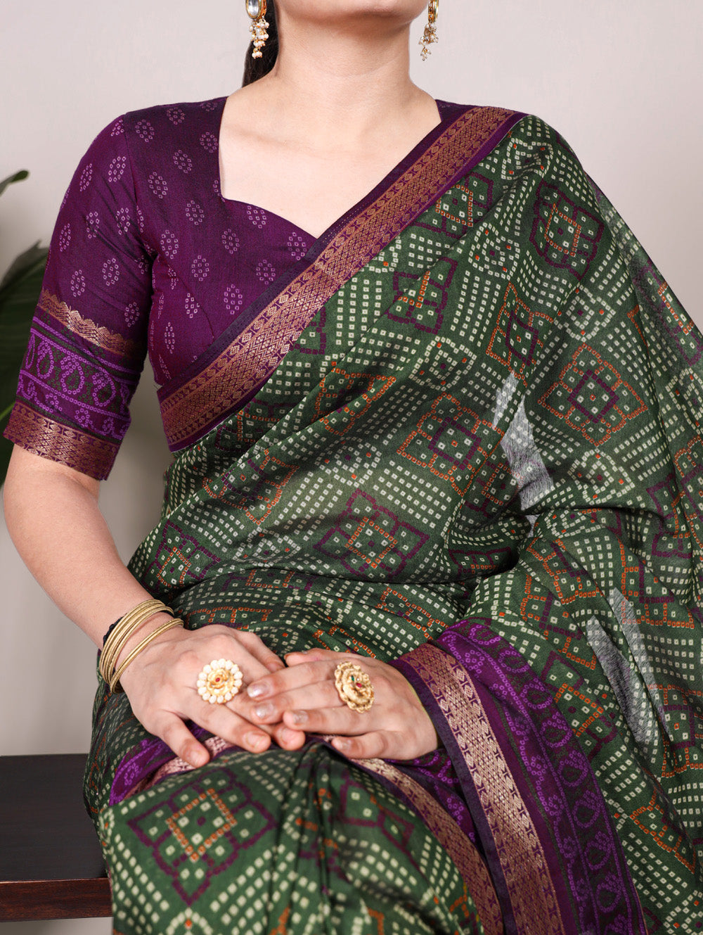 Bandhej saree with zari border