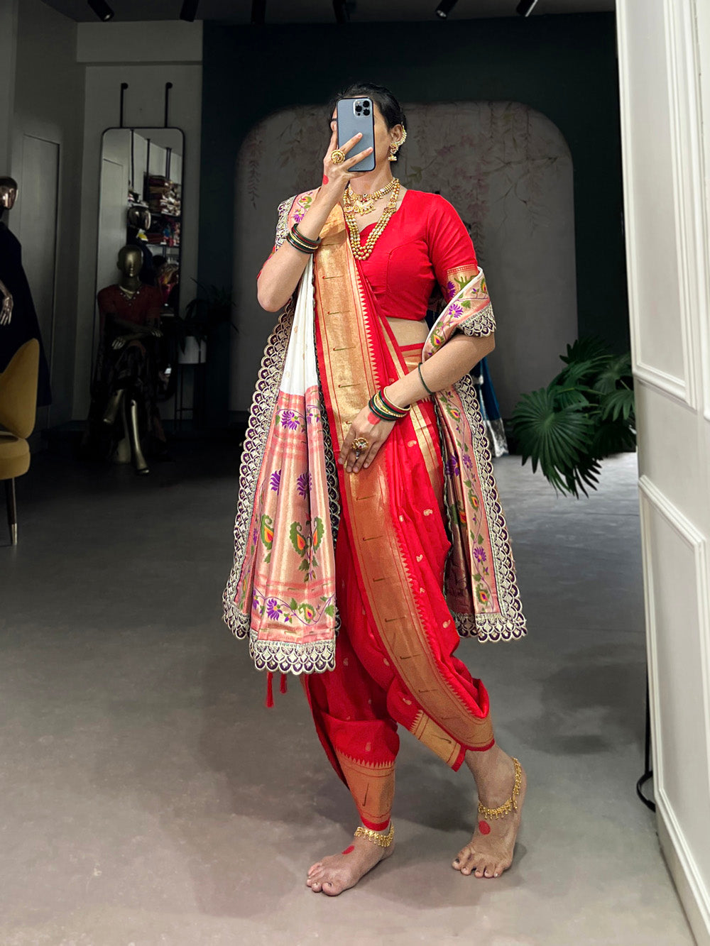 Jacquard paithani saree with unstitched blouse