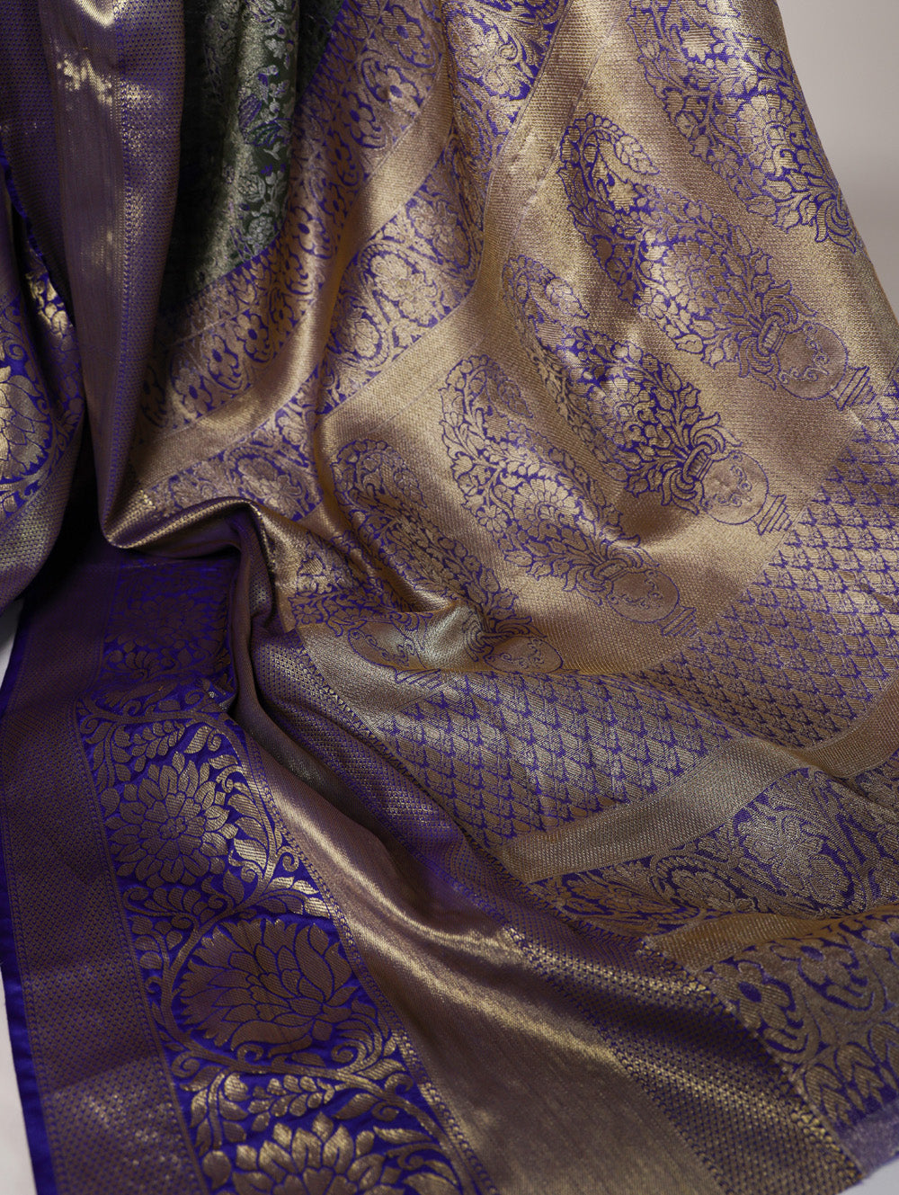 Green Color Zari Weaving Work Jacquard Silk Saree By Yana Fab