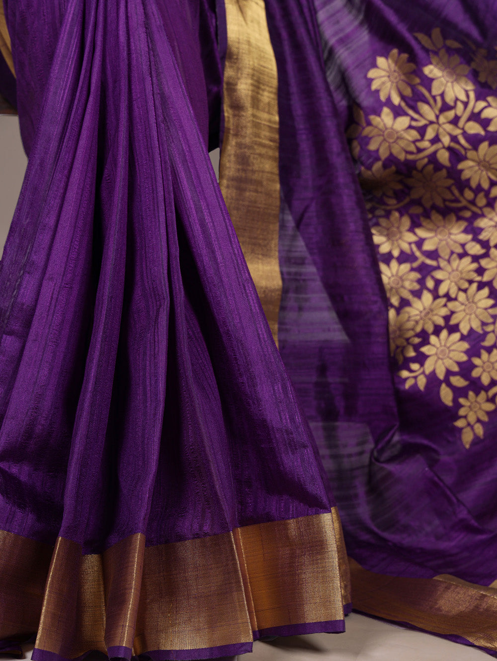 Traditional purple saree for weddings