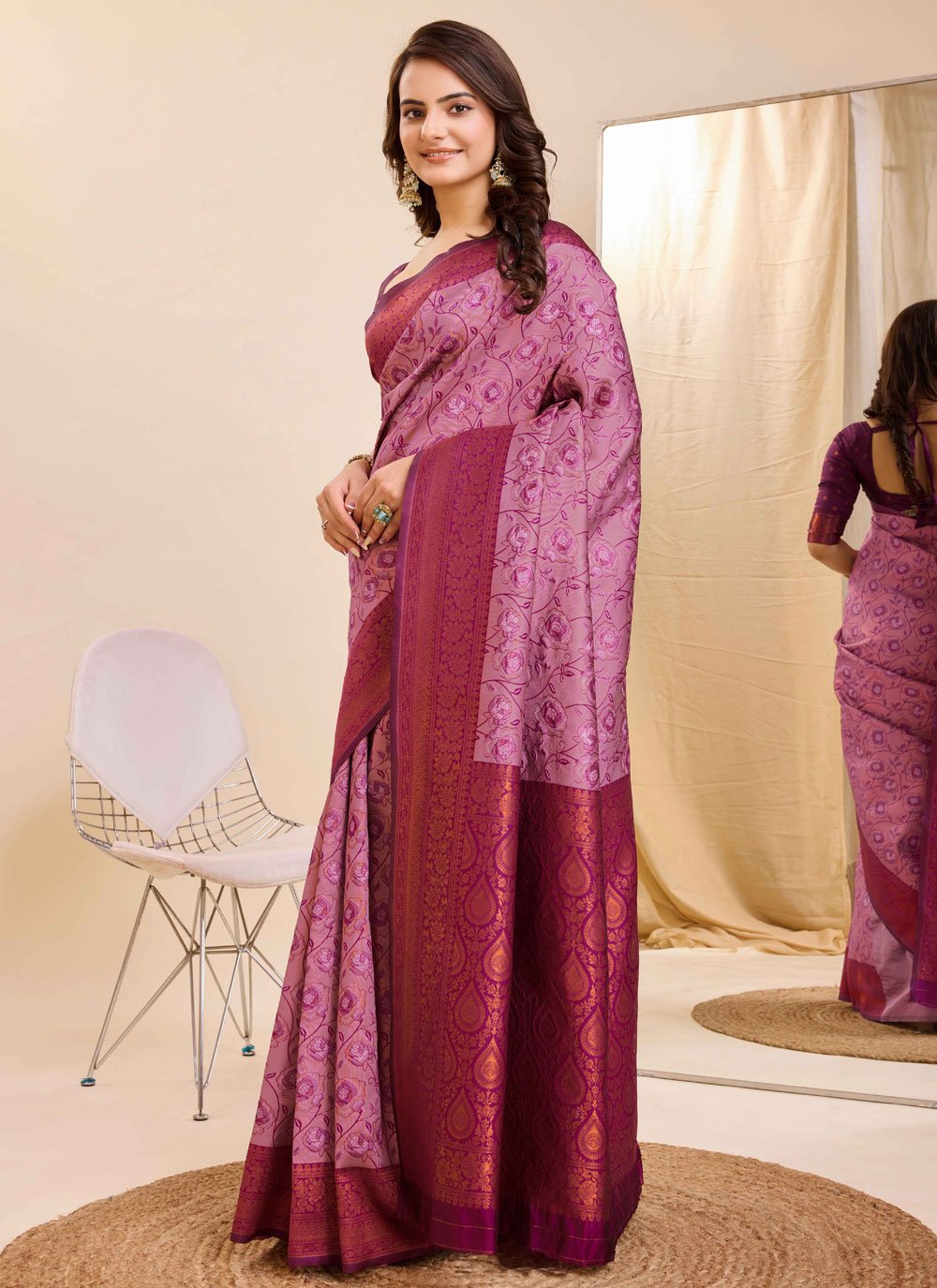 Versatile Purple Soft Kanjivaram Silk Traditional Saree