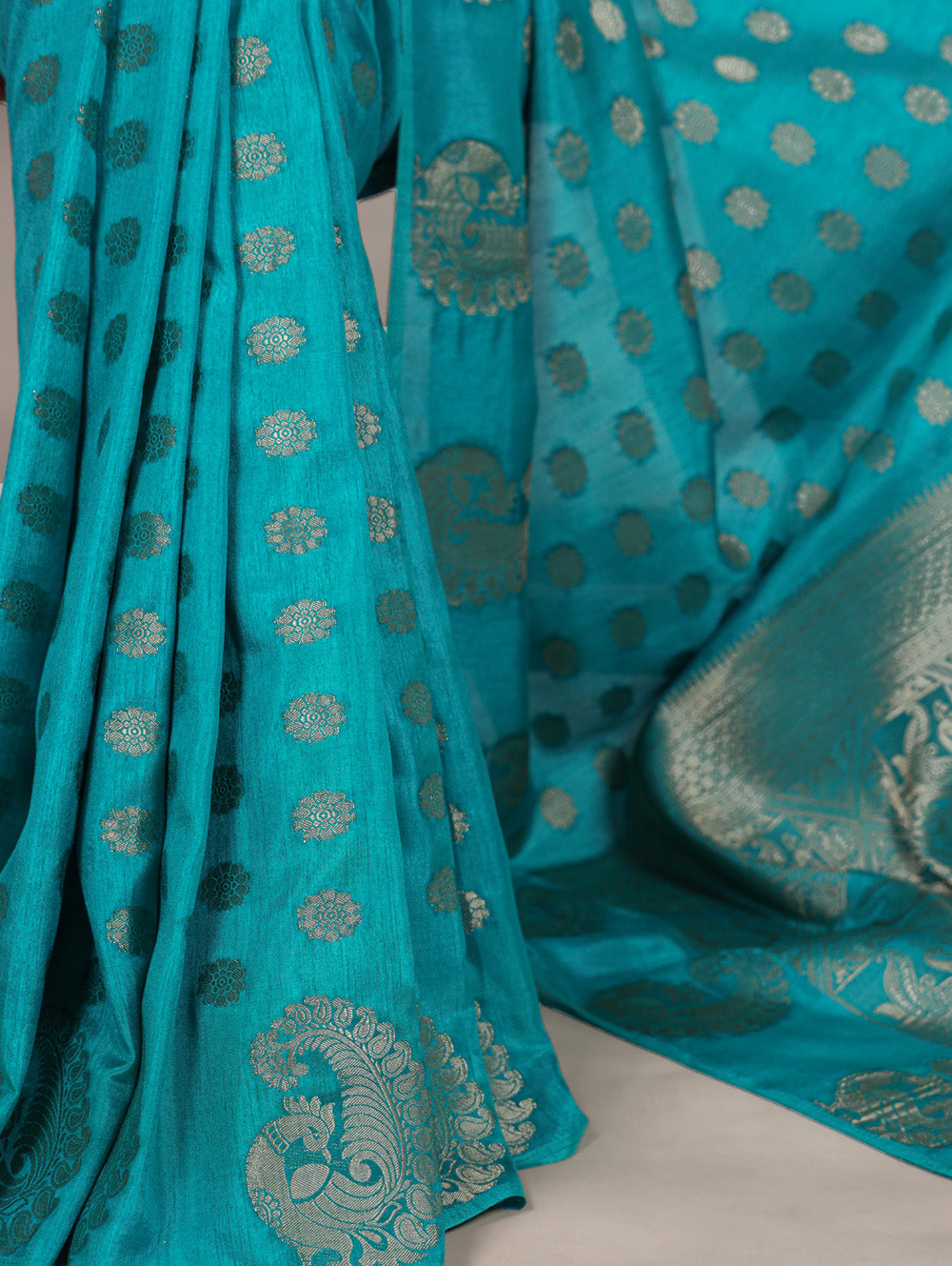 traditional zari weaving silk saree