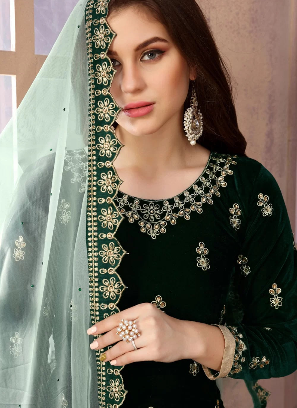Green Velvet Punjabi Suit Salwar Gunj Fashion Green Velvet Punjabi Suit Salwar Gunj Fashion
