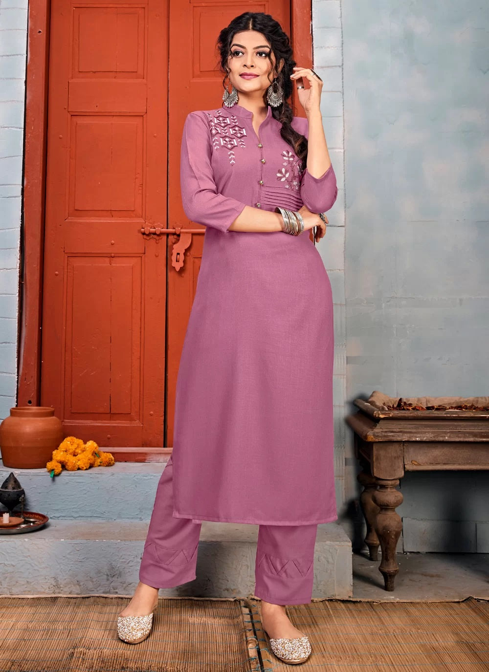 Daily Wear Embroidery Kurti With Pant