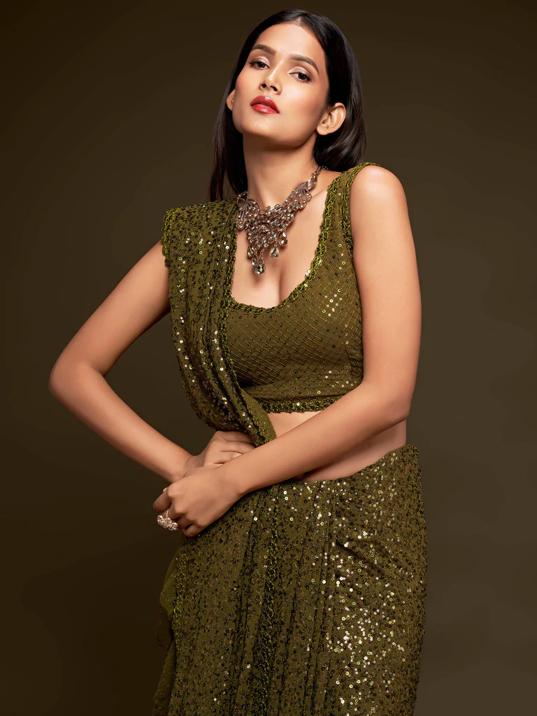 Buy Sabyasachi Inspired Green Velvet Designer Lehenga Choli, Wedding  Reception Party Wear Lehenga, Stitched Lehenga Choli for Women, Lehenga  Online in India - Etsy